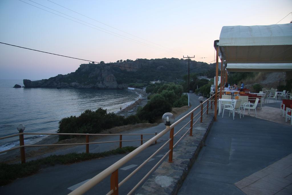 Santa Marina Apartments Rodakino Extérieur photo