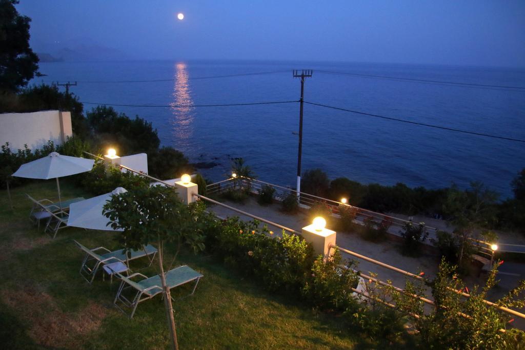 Santa Marina Apartments Rodakino Extérieur photo