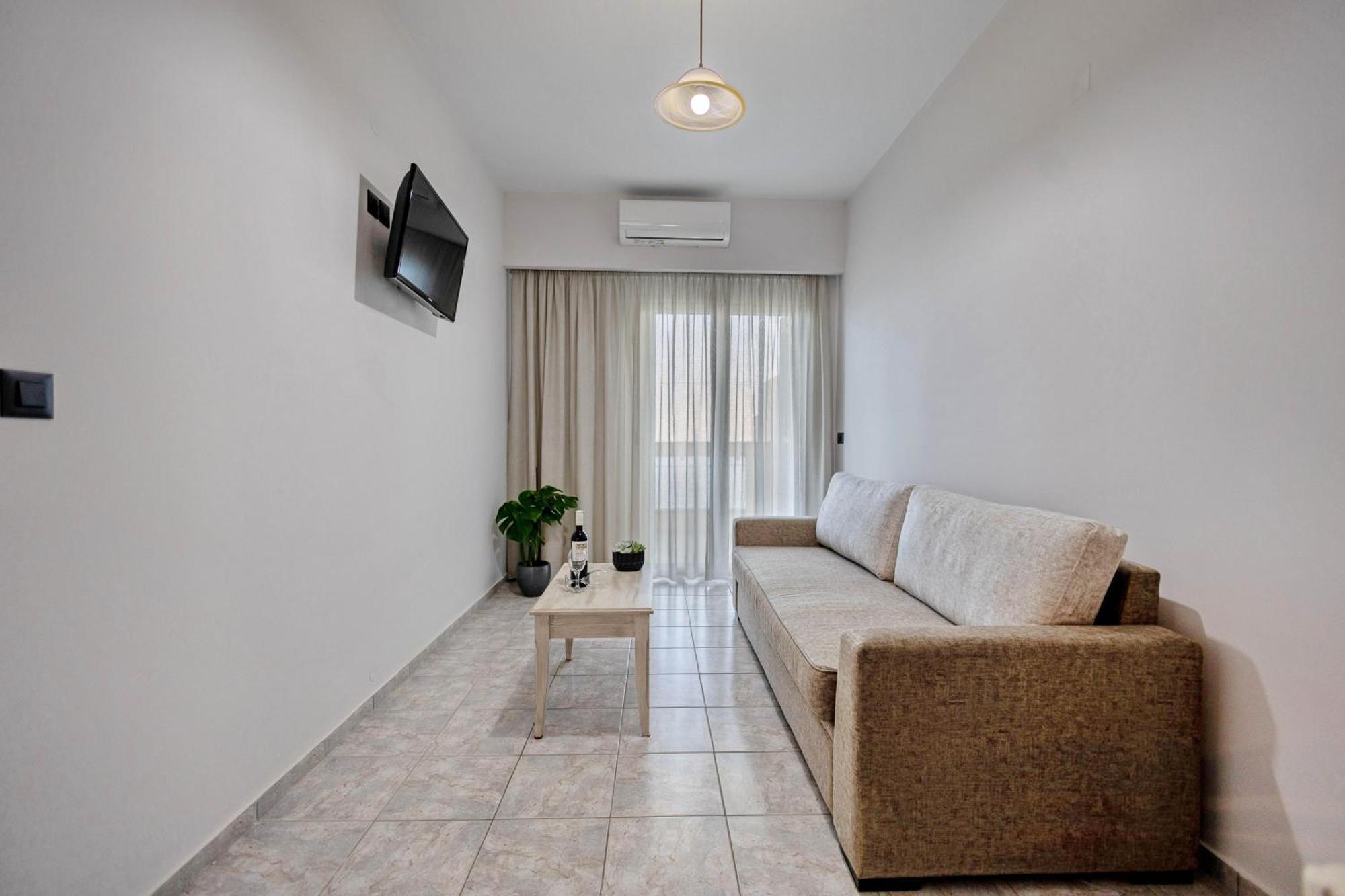 Santa Marina Apartments Rodakino Extérieur photo
